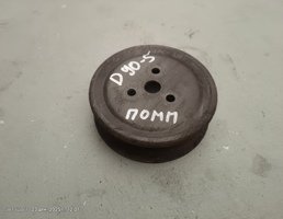 Шкив насоса водяного помпы для Land Rover Defender I (1983—2007)  запчасти бу