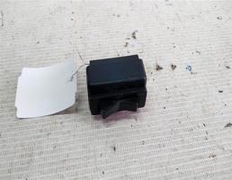 Заглушка кнопки управления для Audi 100 C3 (1982—1988)  запчасти бу