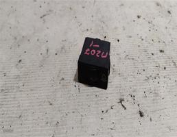 Кнопка корректора фар для Peugeot 207 I (2006—2009)  запчасти бу