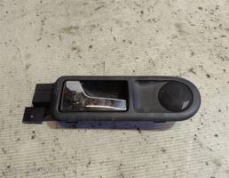 Крючок двери задней левой для VOLKSWAGEN Passat B5 рестайлинг (2000—2005)  запчасти бу