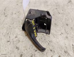 Крючок двери задней левой для VOLKSWAGEN Polo III (1994—2002)  запчасти бу