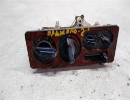 Блок управления печкой для Mitsubishi Pajero II (1991—1997)  запчасти бу