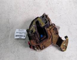 Замок двери передней правой для Nissan Maxima J30 (1988—1994)  запчасти бу