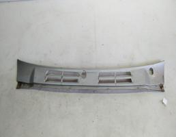 Жабо для Mitsubishi Pajero II (1991—1997)  запчасти бу