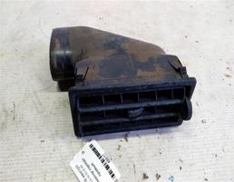 Дефлектор торпедо правый для Audi 90 B2 (1984—1987)  запчасти бу