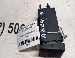 Кнопка обогрева стекла заднего для Audi A6 C4 (1994—1997)  запчасти бу