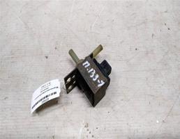 Клапан э/м для VOLKSWAGEN Passat B3 (1988—1993)  запчасти бу