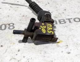 Клапан э/м для VOLKSWAGEN Passat B5 (1996—2001)  запчасти бу