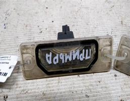 Фонарь подсветки номера для Nissan Primera P10 (1990—1995)  запчасти бу