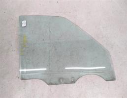 Стекло двери передней правой для Mazda Familia BF (1985—1994)  запчасти бу
