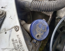 Бачок омывателя лобового стекла для Peugeot 206 I (1998—2012)  запчасти бу
