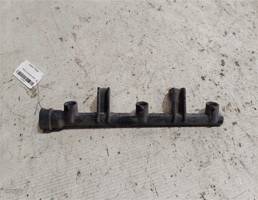 Рампа топливная для Dodge Intrepid II (1997—2004)  запчасти бу