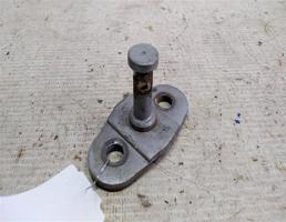 Ответная часть замка двери для Toyota Granvia KCH16 95-02г  запчасти бу