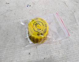 Крышка бачка тормозного цилиндра для Audi A6 C4 (1994—1997)  запчасти бу