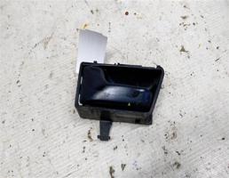 Крючок двери передней левой для VOLKSWAGEN Golf Mk2 (1983—1992)  запчасти бу