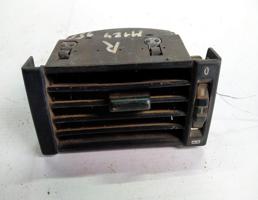 Дефлектор торпедо правый для Mercedes-Benz E-класс W124/S124/C124/A124 (1984—1997)  запчасти бу