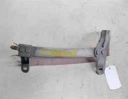 Направляющая стекла двери передней левой для Nissan Almera G15 (2012—2018)  запчасти бу