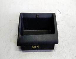 Крышка предохронителей для VOLKSWAGEN Passat B3 (1988—1993)  запчасти бу