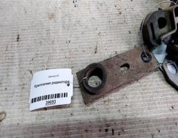 Крепление радиатора для ЗапчастИ  запчасти бу