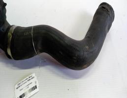 Патрубок радиатора верхний для Mercedes-Benz S-класс W220 (1998—2005)  запчасти бу