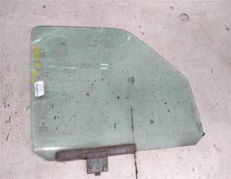 Стекло двери передней правой для VOLKSWAGEN Jetta II (1984—1992)  запчасти бу