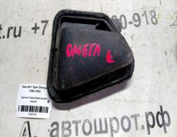 Крючок двери левой для Opel Omega A  запчасти бу
