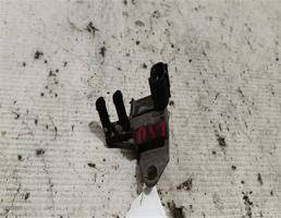 Клапан э/м для Mitsubishi Pajero III (1999—2003)  запчасти бу