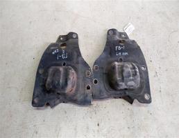 Отбойник бампера переднего для Toyota Granvia I (1995—2002)  запчасти бу