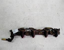 Рампа топливная для Nissan Almera N15 (1995—2000)  запчасти бу