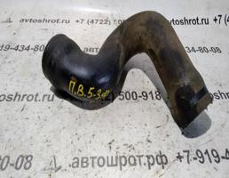 Патрубок интеркулера для VOLKSWAGEN Passat B5 (1996—2001)  запчасти бу