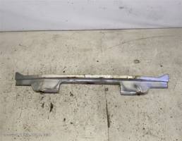 Планка под фары для Mitsubishi Pajero II (1991—1997)  запчасти бу