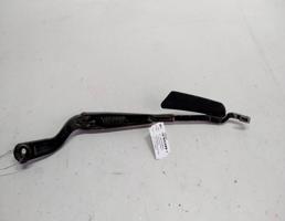 Поводок стеклоочистителя передний правый для Mitsubishi Galant VI (1987—1992)  запчасти бу