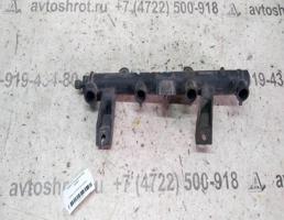 Рампа топливная для Peugeot 206 I (1998—2012)  запчасти бу