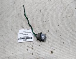 Патрон повторителя поворота для Daewoo Nexia I (1995—2008)  запчасти бу