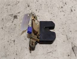 Замок багажника для Audi A4 B5 (1994—1999)  запчасти бу