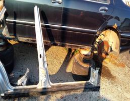 Порог со стойкой правый для Audi 80 B4 (1991—1996)  запчасти бу