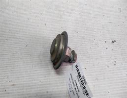 Регулятор давления топлива для BMW 7 серия E32 (1986—1994)  запчасти бу