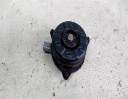 Моторчик вентилятора ДВС для Toyota Avensis T220 рестайлинг (2000—2003)  запчасти бу