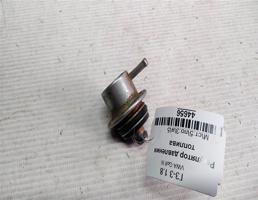 Регулятор давления топлива для VOLKSWAGEN Golf Mk3 (1991—2000)  запчасти бу