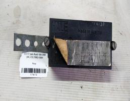 Реле для Audi 100 C3 (1982—1988)  запчасти бу