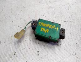 Актуатор замка двери для Isuzu Trooper I (1981—1991)  запчасти бу