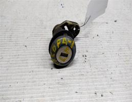 Личинка двери для Opel Rekord E (1977—1986)  запчасти бу