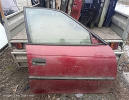 Дверь передняя правая для Opel Astra F  запчасти бу