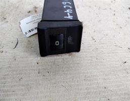 Кнопка обогрева сидений для Audi A6 C4 (1994—1997)  запчасти бу