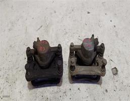 Суппорт задний пара для Mitsubishi Pajero II (1991—1997)  запчасти бу