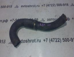 Патрубок водяной для Audi 80 B4 (1991—1996)  запчасти бу