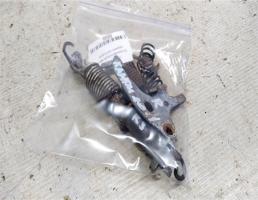 Установочный км-т колодок задних для Toyota Camry XV20 (1994—2002)  запчасти бу