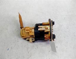 Насос топливный электрический для Suzuki Wagon R Solio II (2000—2002)  запчасти бу