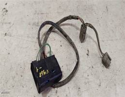 Экран t с панели приборов за бортом для Volvo 960 I (1990—1994)  запчасти бу