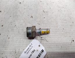 Штуцер ГБЦ для Opel Astra G (1998—2009)  запчасти бу